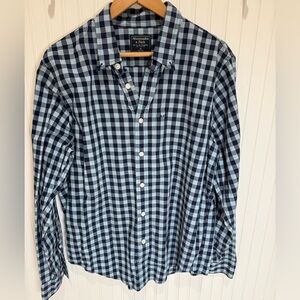 Abercrombie & Fitch Men's Navy and Light Blue Plaid Shirt
